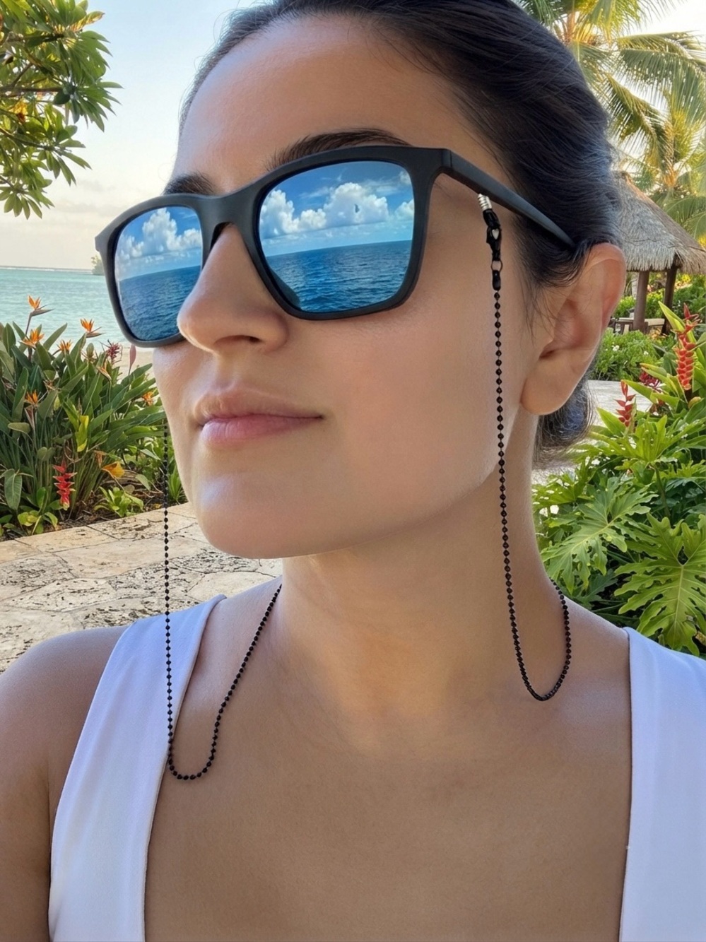 ✨ Black Beaded Sunglass Chain Cord Holder